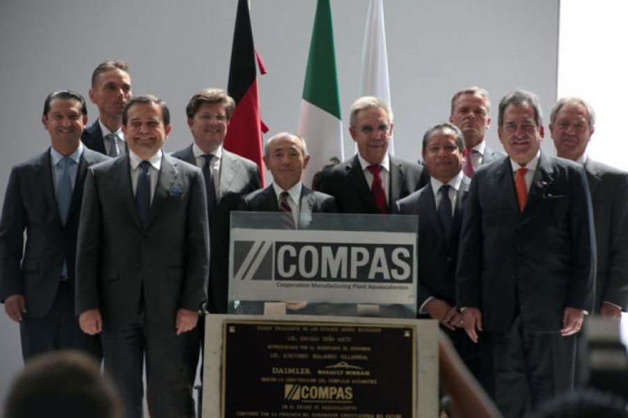 Daimler y la Alianza Renault-Nissan colocan la primera piedra de su nueva planta de cooperación estratégica en México